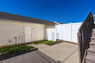 5997 Eden Valley Dr, Westerville, OH 43081 - Photo 32