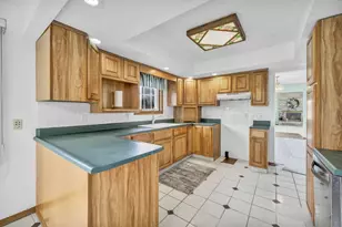 810 Kenton-Galion Rd E, Marion, OH 43302 - Photo 16