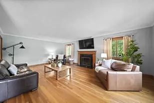 187 W Riverglen Dr, Columbus, OH 43085 - Photo 6