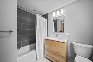 187 W Riverglen Dr, Columbus, OH 43085 - Photo 30