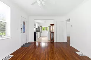 1706 Schilling Ln, Columbus, OH 43223 - Photo 8