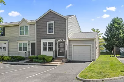 4947 Singleton Drive #13D, Hilliard, OH 43026 - Photo 2
