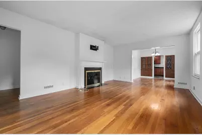 886 S Roosevelt Avenue, Columbus, OH 43209 - Photo 4
