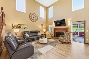 7622 Indian Springs Dr, Powell, OH 43065 - Photo 6