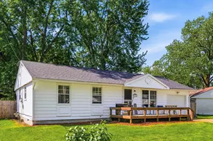 1911 Harris Dr, Marion, OH 43302 - Photo 2