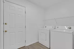 639 Tall Oaks Dr, Columbus, OH 43230 - Photo 16