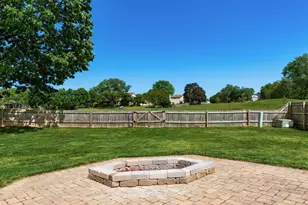 616 Fawndale Pl, Columbus, OH 43230 - Photo 28