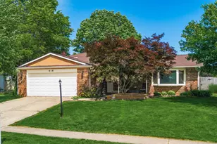 616 Fawndale Pl, Columbus, OH 43230 - Photo 2