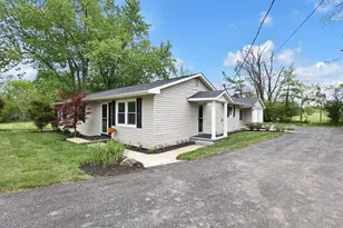 6375 W Mohican Dr, Powell, OH 43065 - Photo 6