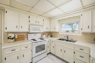 5675 Grove City Rd, Grove City, OH 43123 - Photo 14