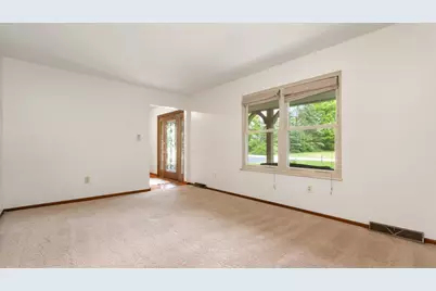 7619 Wilbur Road, New Albany, OH 43054 - Photo 8
