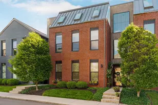 602 Lathrop St, Columbus, OH 43206 - Photo 2