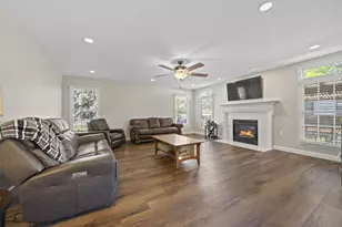 712 Scioto Meadows Blvd, Grove City, OH 43123 - Photo 14