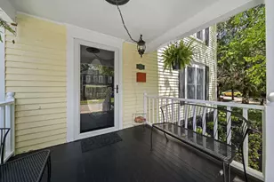 124 W Maple St, Granville, OH 43023 - Photo 6