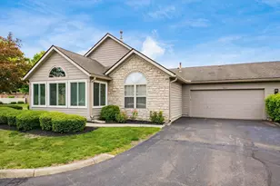 5805 Ravine Creek Dr, Grove City, OH 43123 - Photo 2