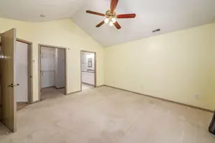5805 Ravine Creek Dr, Grove City, OH 43123 - Photo 14