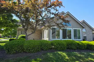 5805 Ravine Creek Dr, Grove City, OH 43123 - Photo 1