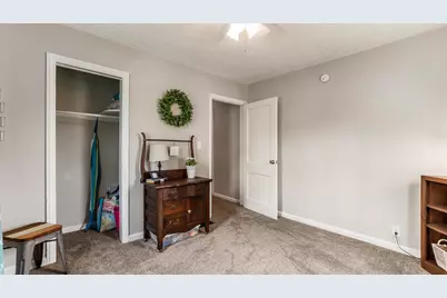 714 Lakeshore Drive E, Hebron, OH 43025 - Photo 22