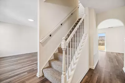 502 Heidish Drive, Commercial Point, OH 43116 - Photo 2
