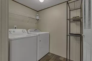 7925 Hunter Rd SW, Amanda, OH 43102 - Photo 16