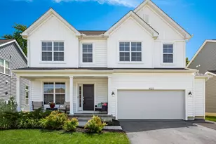 9222 Ash Grv Dr, Blacklick, OH 43004 - Photo 2