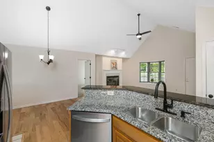421 Shannon Ln, Granville, OH 43023 - Photo 8