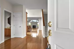 9945 Juliana Cir, Powell, OH 43065 - Photo 6