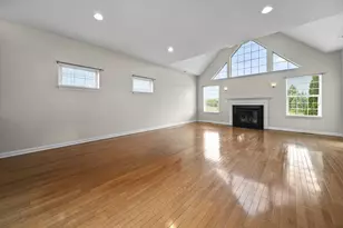 9945 Juliana Cir, Powell, OH 43065 - Photo 4