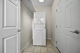 9945 Juliana Cir, Powell, OH 43065 - Photo 8