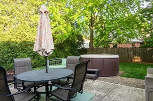 3539 Watergrass Hill Dr, Columbus, OH 43221 - Photo 32