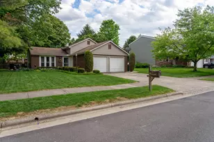 3539 Watergrass Hill Dr, Columbus, OH 43221 - Photo 4
