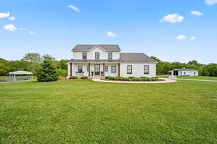 21746 Winstead Rd, Circleville, OH 43113 - Photo 1