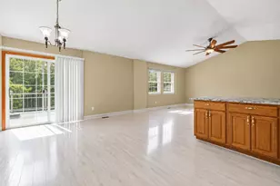 749 Country Club Dr, Howard, OH 43028 - Photo 6
