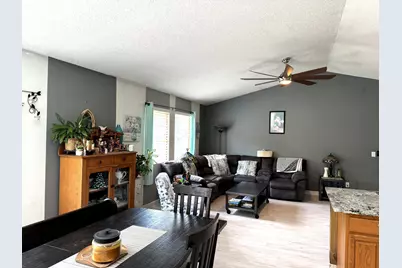 749 Country Club Drive, Howard, OH 43028 - Photo 4
