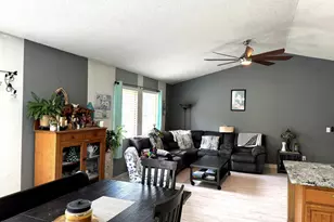 749 Country Club Dr, Howard, OH 43028 - Photo 4