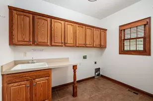 6947 Jennifer Ann Dr, Lewis Center, OH 43035 - Photo 32