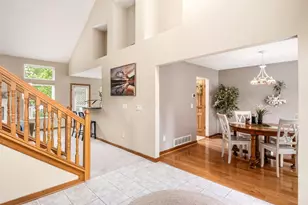 6641 Wisteria Cir, Dublin, OH 43016 - Photo 6