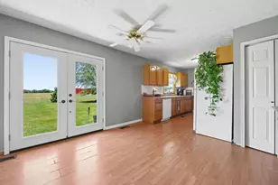 8025 Fosnaugh School Rd SW, Stoutsville, OH 43154 - Photo 8