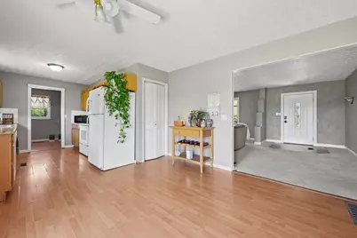 8025 Fosnaugh School Road SW, Stoutsville, OH 43154 - Photo 10