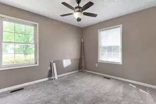 8025 Fosnaugh School Rd SW, Stoutsville, OH 43154 - Photo 18