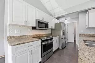 5392 Pond View Dr, Westerville, OH 43081 - Photo 12