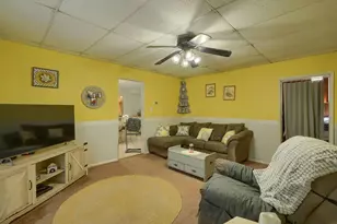 124 Wyandotte St, Lancaster, OH 43130 - Photo 8