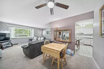 390 Dunbarton Road, Columbus, OH 43230 - Photo 6
