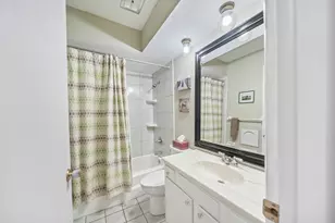 390 Dunbarton Rd, Columbus, OH 43230 - Photo 14