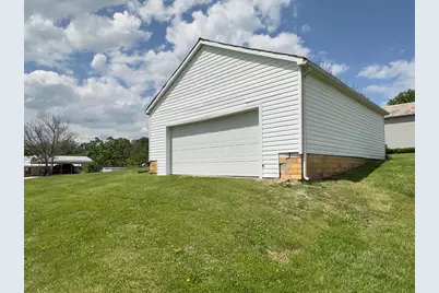 202 Ball Street, New Straitsville, OH 43766 - Photo 20