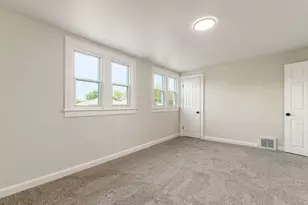 1623 E Weber Rd, Columbus, OH 43211 - Photo 16