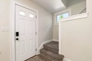 1623 E Weber Rd, Columbus, OH 43211 - Photo 4