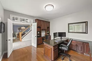 10549 Churchill Dr, Powell, OH 43065 - Photo 8