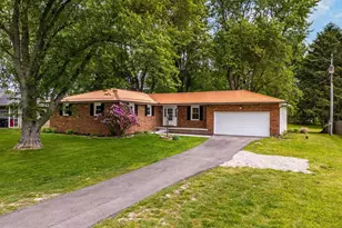 4019 Mink St SW, Pataskala, OH 43062 - Photo 2