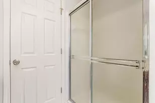 1240 Onaway Ct, Columbus, OH 43228 - Photo 26